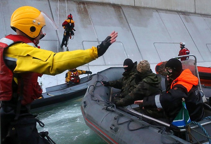 Liberato l’attivista italiano di Greenpeace detenuto in Russia